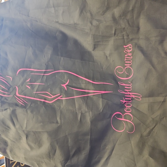 drawstring bag - Picture 2 of 3